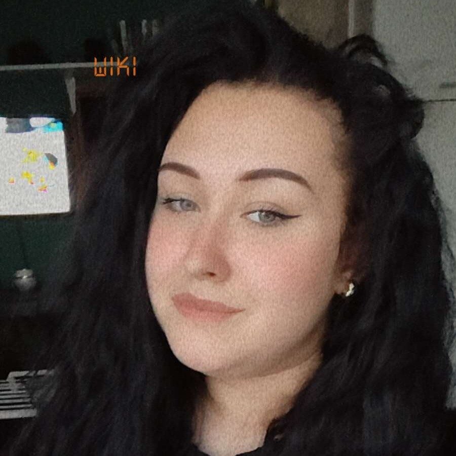 152084