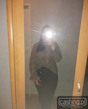 121304