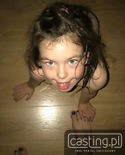104868