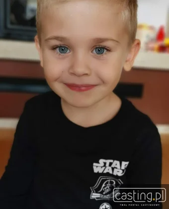 121909