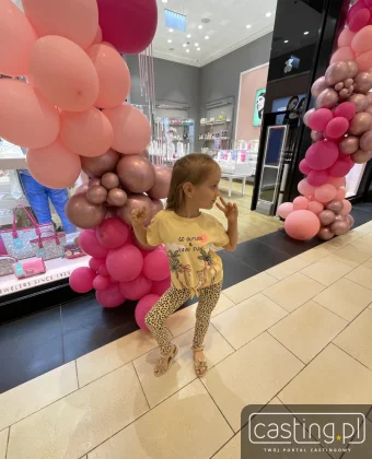 110873