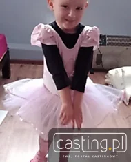 98578