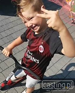 77543