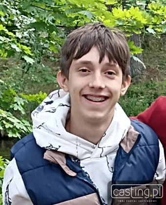 147695