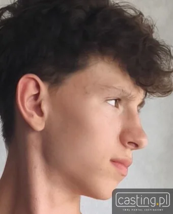 136952