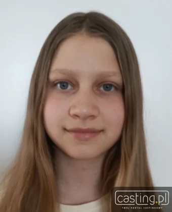 156121