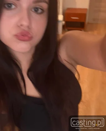 162649
